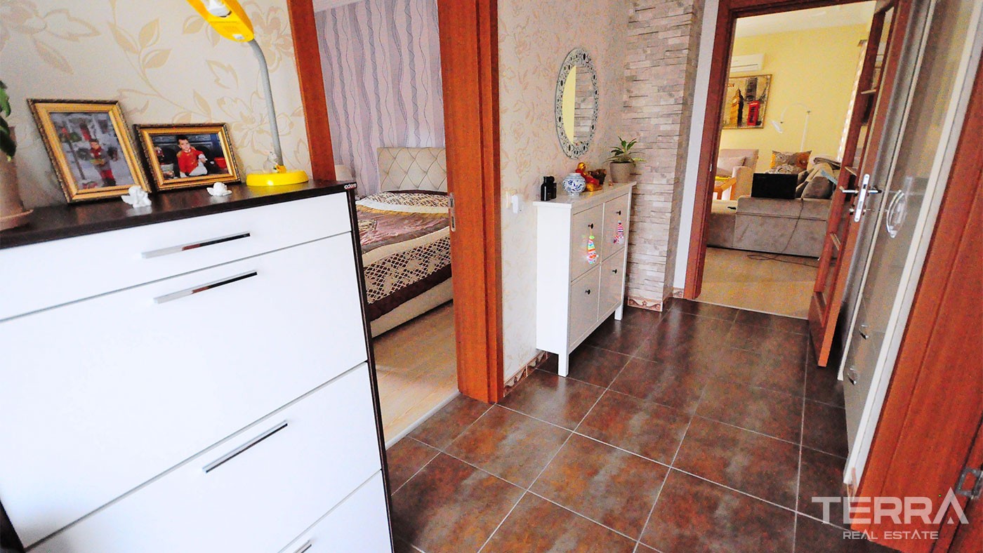 Detached Villa for Sale Located in Kemer City Center with Private Pool - 25022