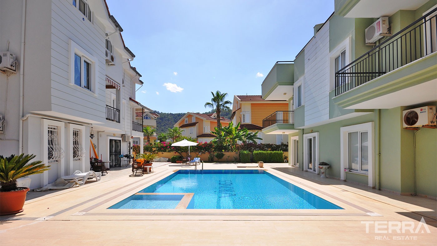 Detached Family Villa for Sale in Kemer Located in City Center