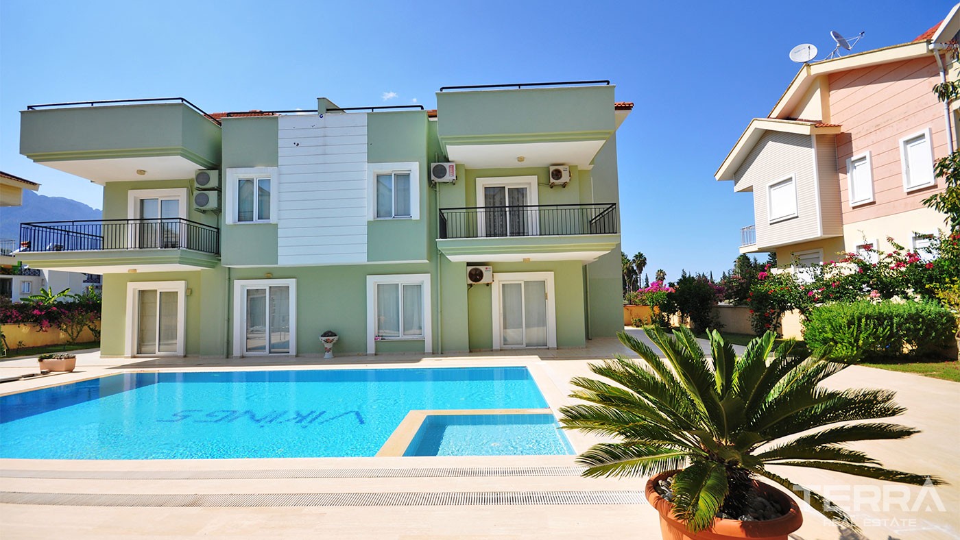 Detached Family Villa for Sale in Kemer Located in City Center - 25085