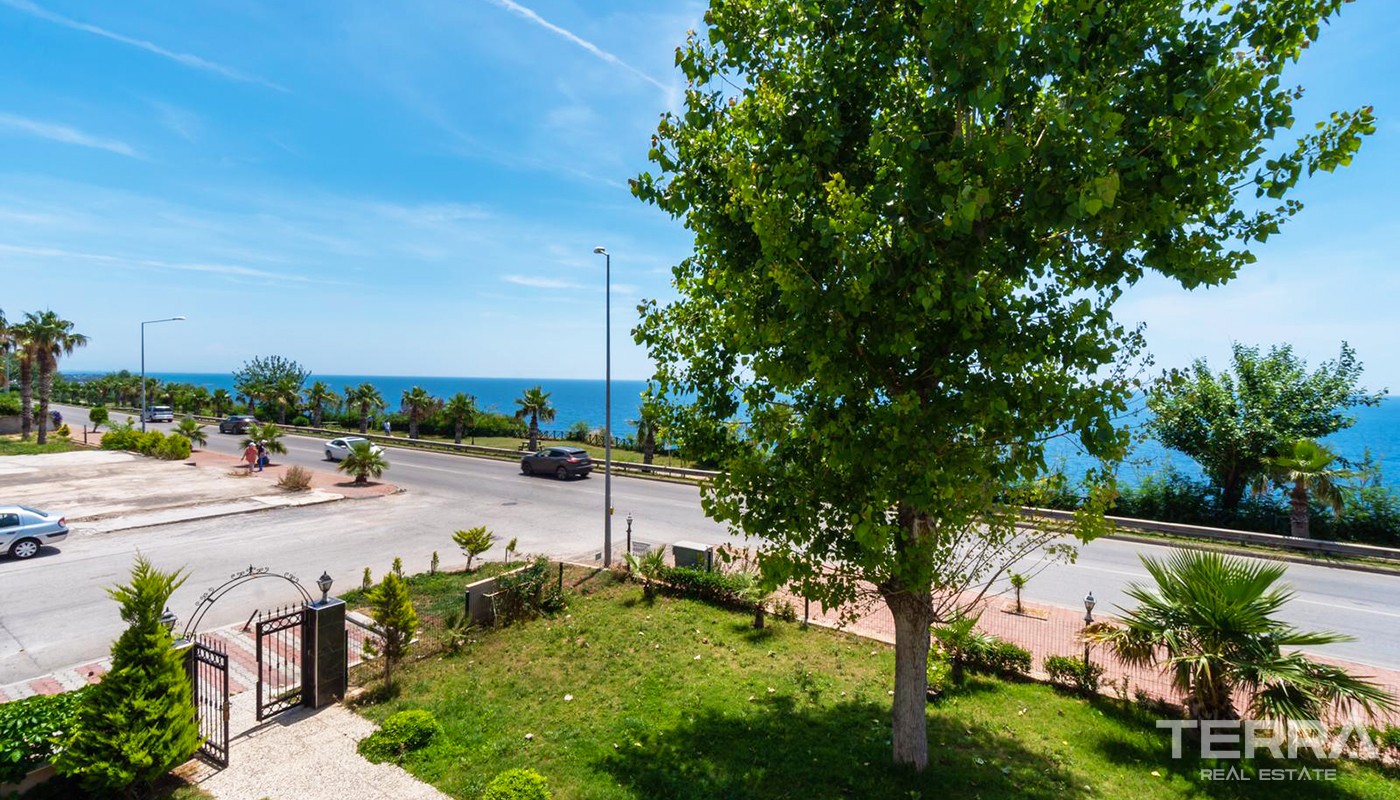 Sea-view Apartment with Modern Furniture Located in Lara Antalya - 25209