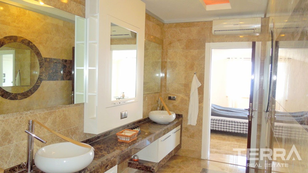 Splendid Penthouse with City and Sea Views in Alanya Bektaş - 25982