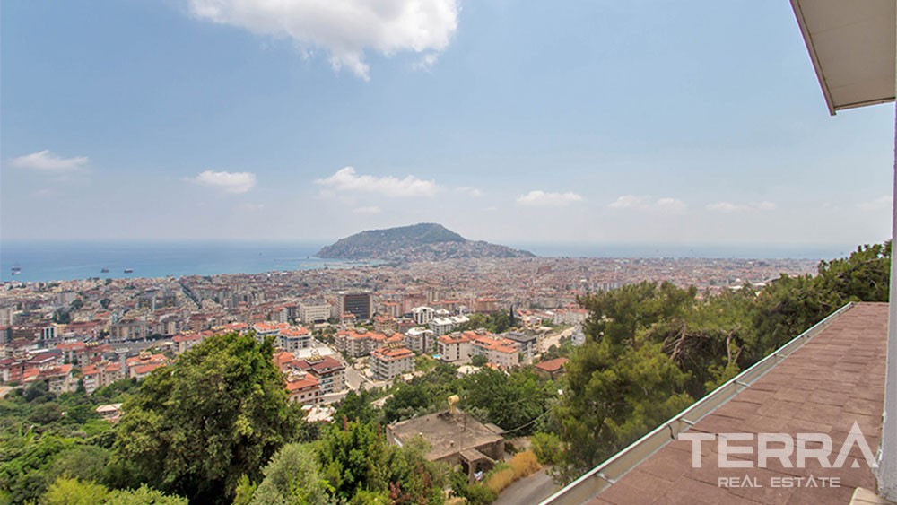 Image showcasing Room with a view: America's highest penthouses - lovePROPERTY