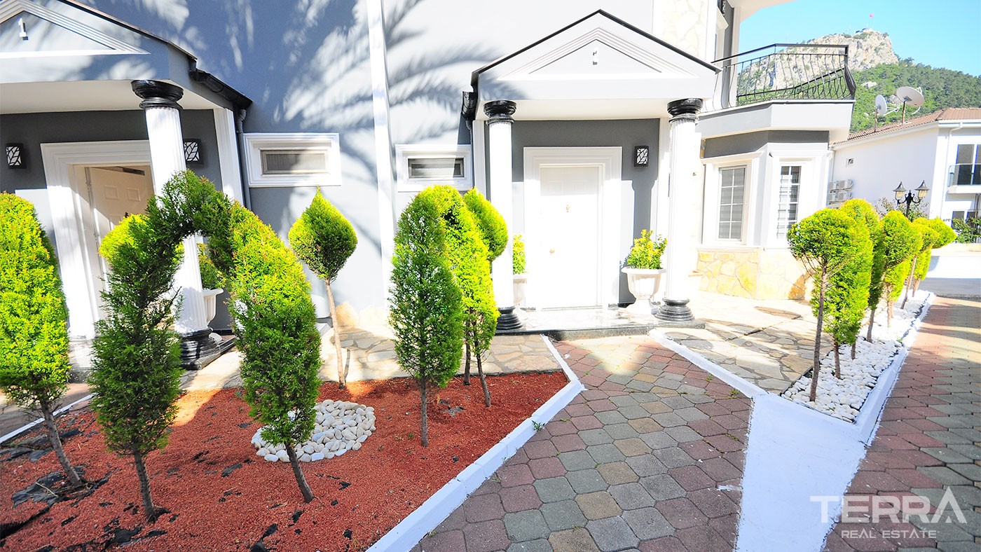 Mountain-view Detached Villa for Sale in Kemer Near the Sea - 25431