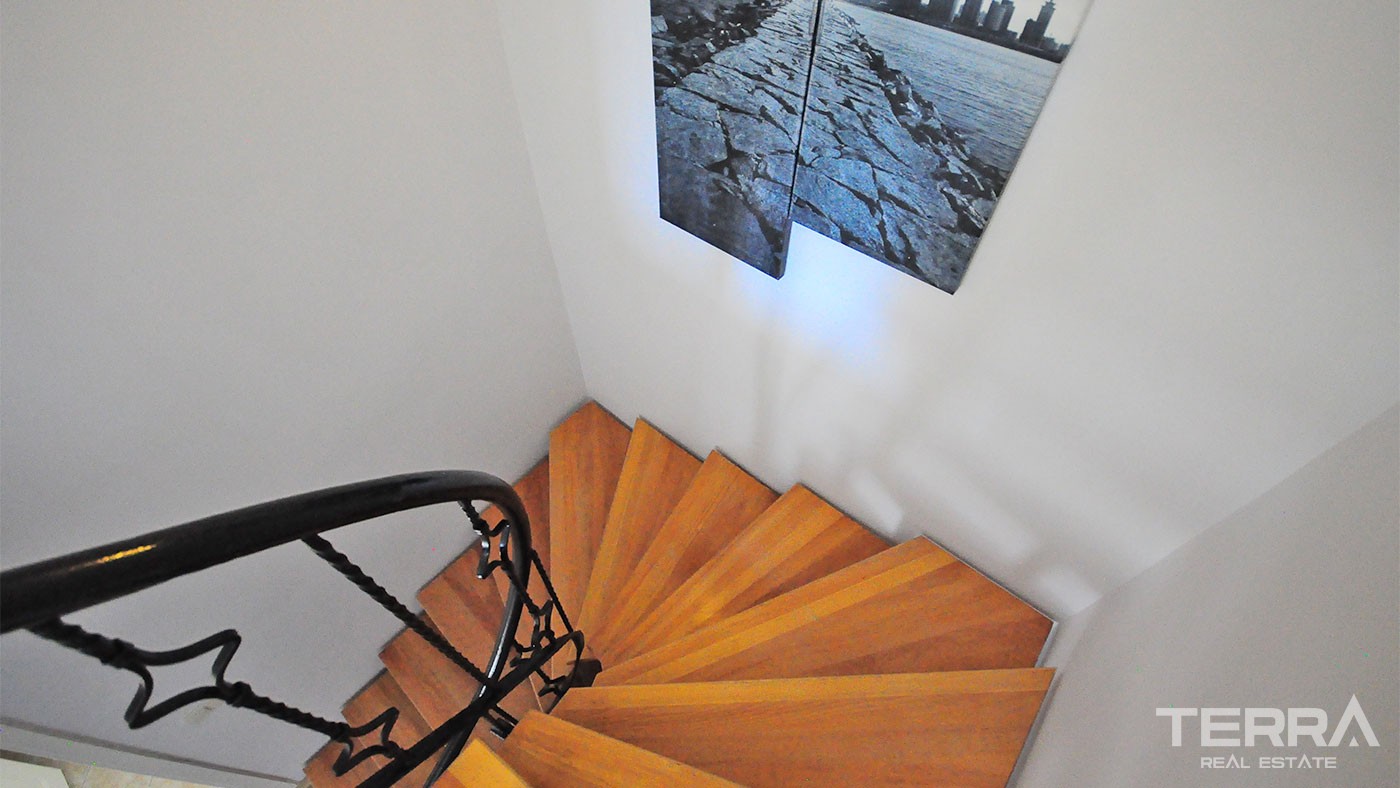 Mountain-view Detached Villa for Sale in Kemer Near the Sea - 25450