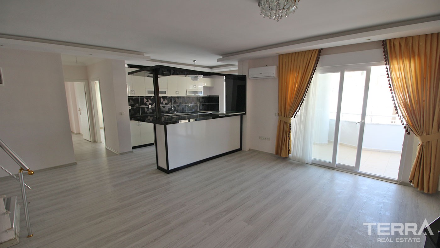 Spacious Mahmutlar Apartment for Sale Located Only 300 m to the Beach - 25514