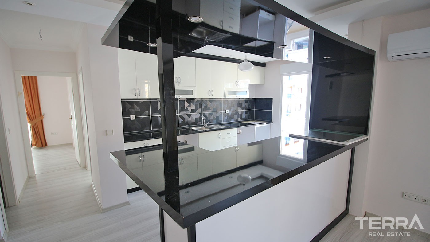 Spacious Mahmutlar Apartment for Sale Located Only 300 m to the Beach - 25516