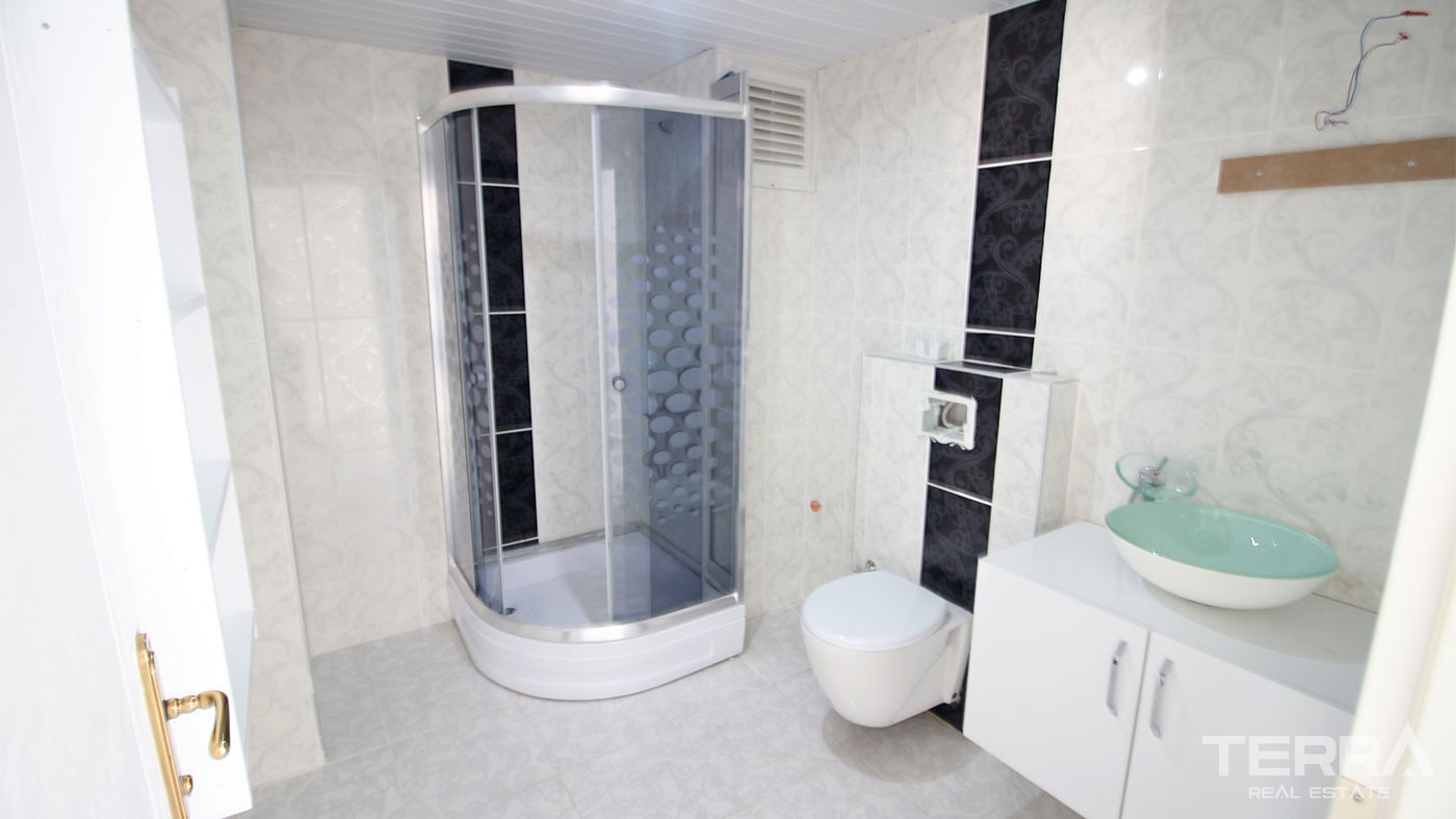 Spacious Mahmutlar Apartment for Sale Located Only 300 m to the Beach - 25524