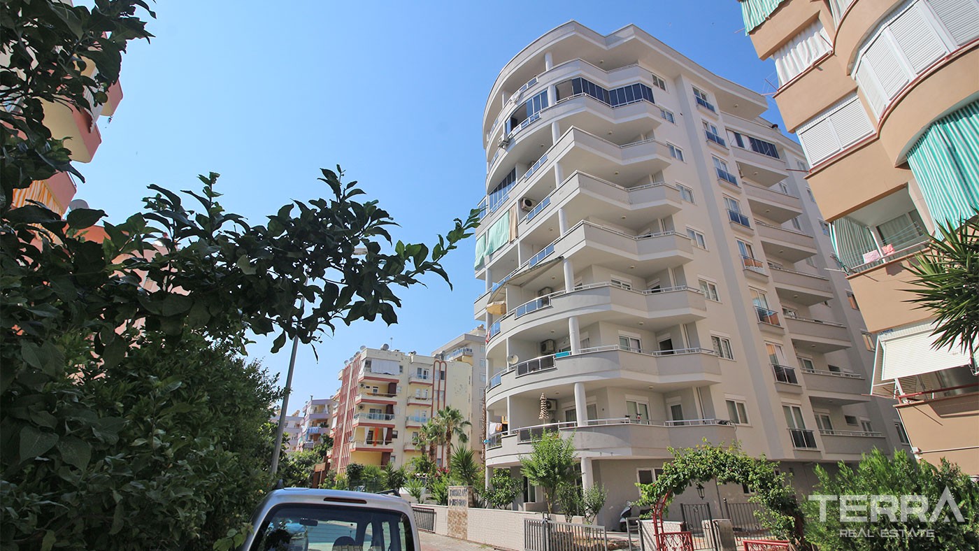 Spacious Mahmutlar Apartment for Sale Located Only 300 m to the Beach - 25527