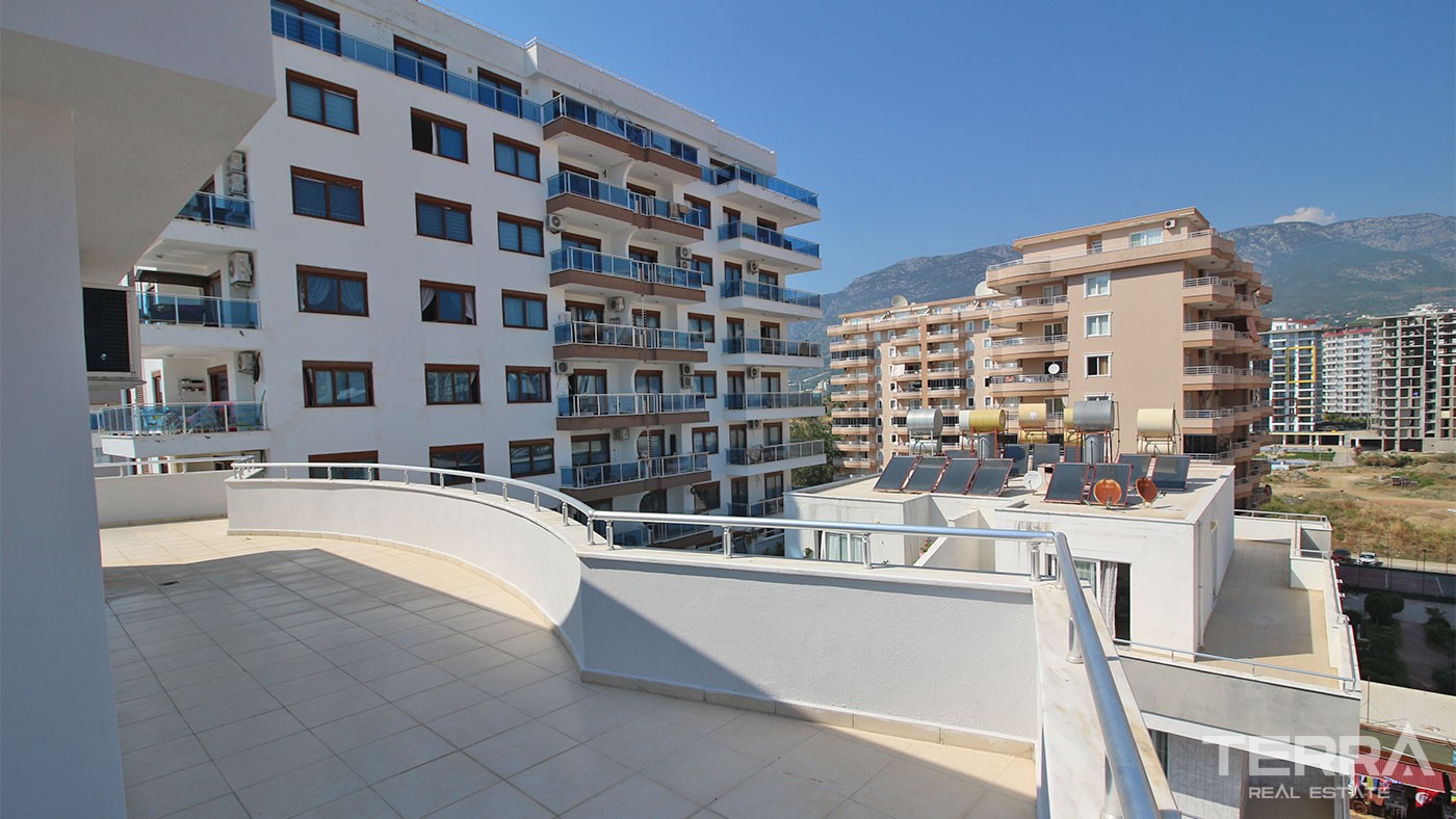 Spacious Mahmutlar Apartment for Sale Located Only 300 m to the Beach - 25529