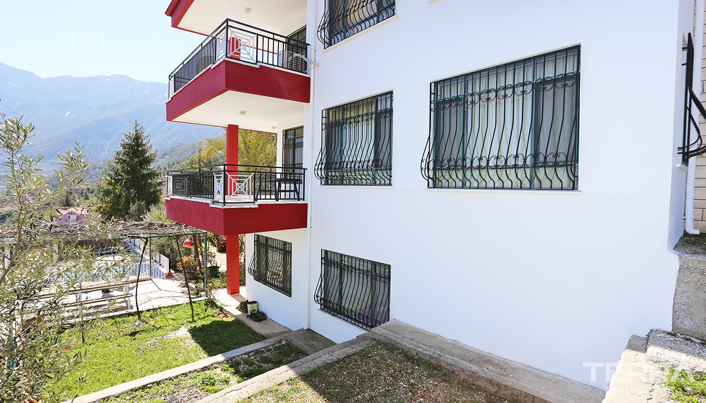 Mountain View Turkish Villa for Sale in Konyaaltı with Private Pool - 25576