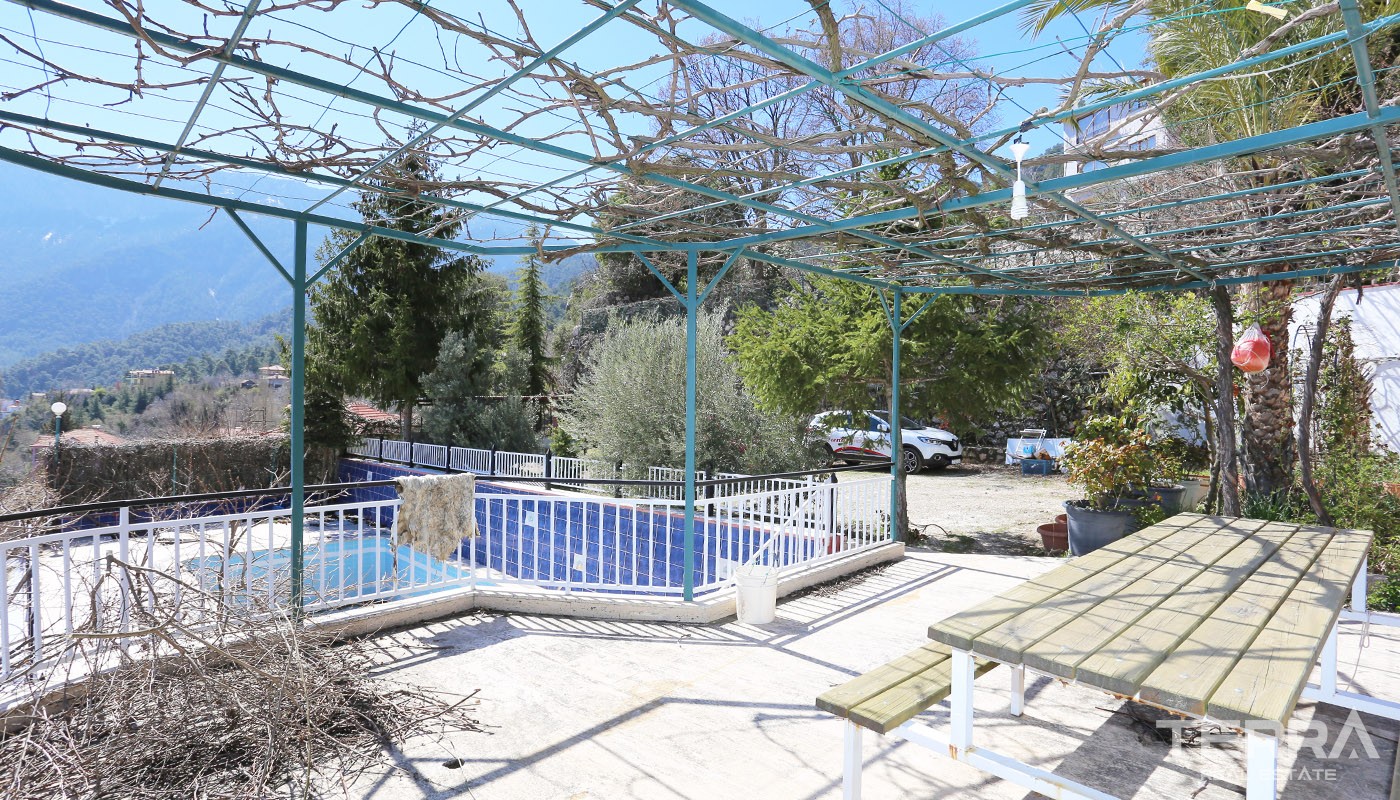 Mountain View Turkish Villa for Sale in Konyaaltı with Private Pool - 25583