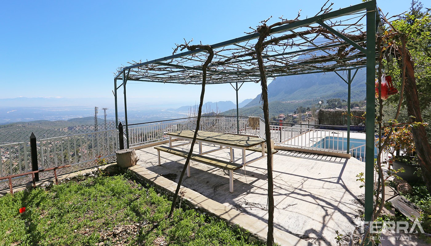 Mountain View Turkish Villa for Sale in Konyaaltı with Private Pool - 25586