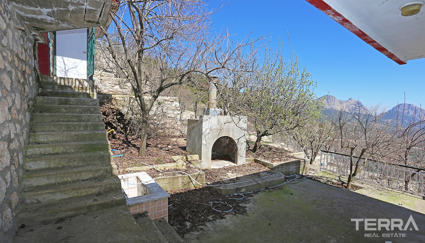 Mountain View Turkish Villa for Sale in Konyaaltı with Private Pool - 25591