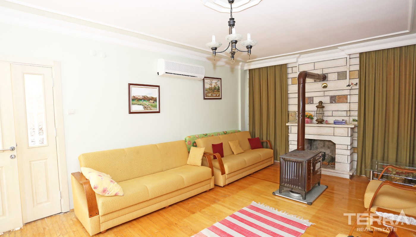 Mountain View Turkish Villa for Sale in Konyaaltı with Private Pool - 25602