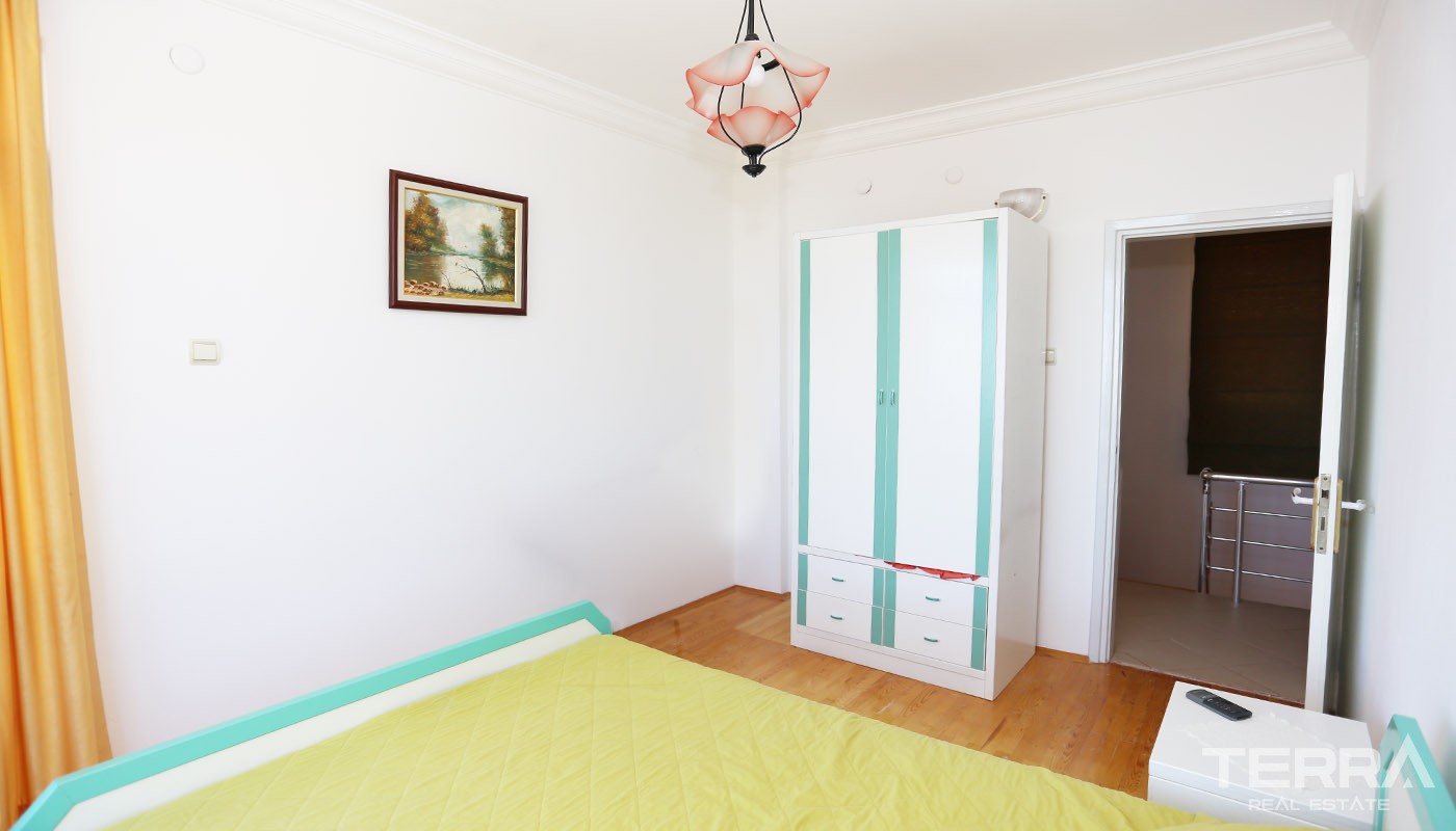 Mountain View Turkish Villa for Sale in Konyaaltı with Private Pool - 25610