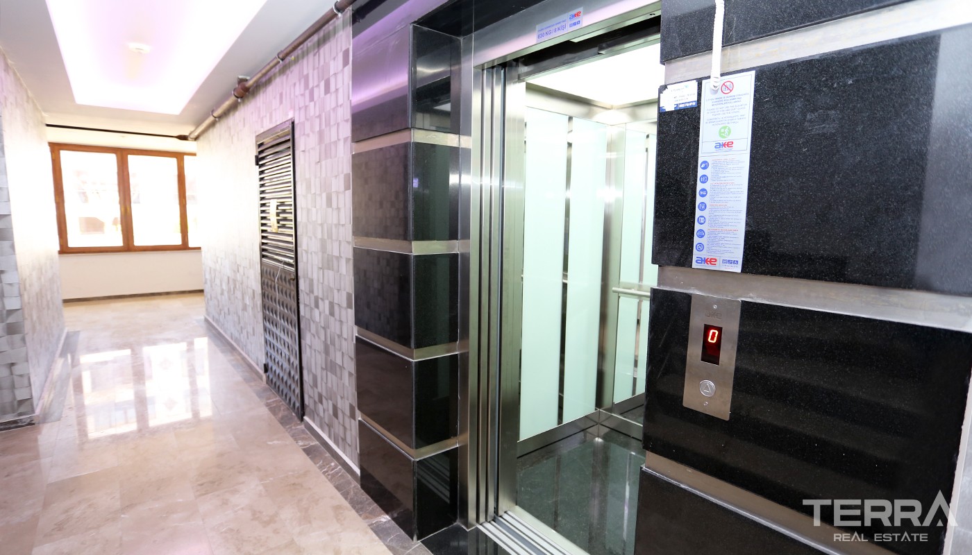Affordable 4 Bedroom Penthouse Apartment for Sale in Antalya Konyaaltı - 25639