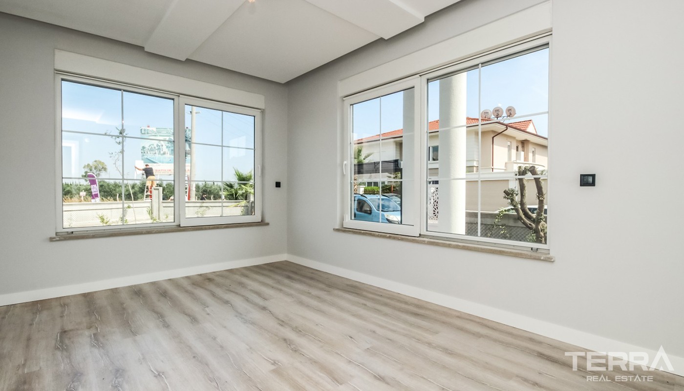 Detached & Spacious Houses for Sale in Döşemealtı with Private Garden - 25761