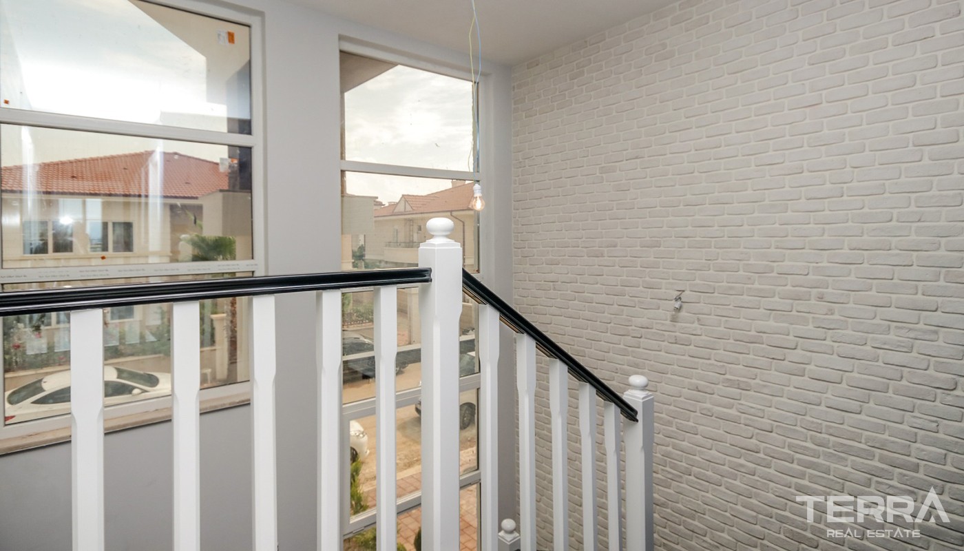 Detached & Spacious Houses for Sale in Döşemealtı with Private Garden - 25768