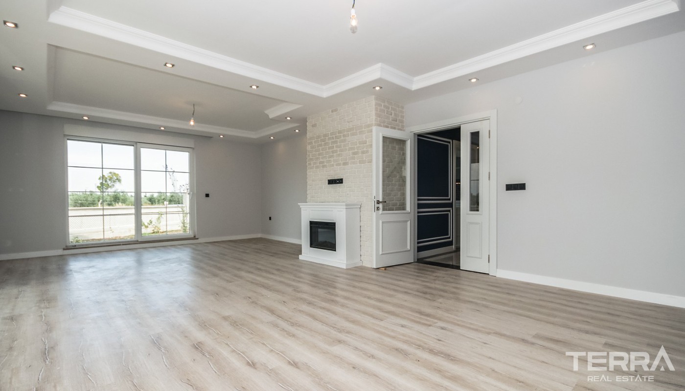 Detached & Spacious Houses for Sale in Döşemealtı with Private Garden - 25773