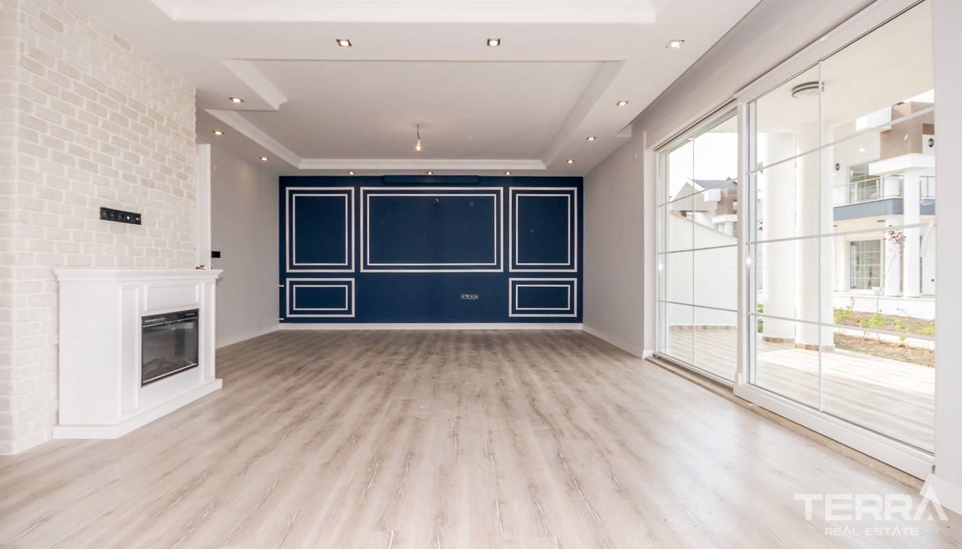 Detached & Spacious Houses for Sale in Döşemealtı with Private Garden - 25774