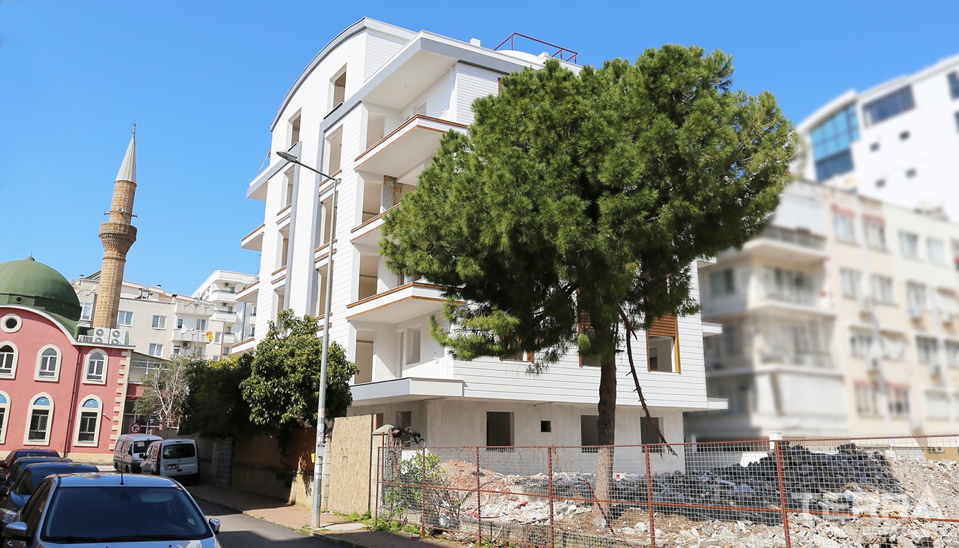 Comfortable Bahçelievler Flats for Sale Located Near Antalya Old Town - 25787