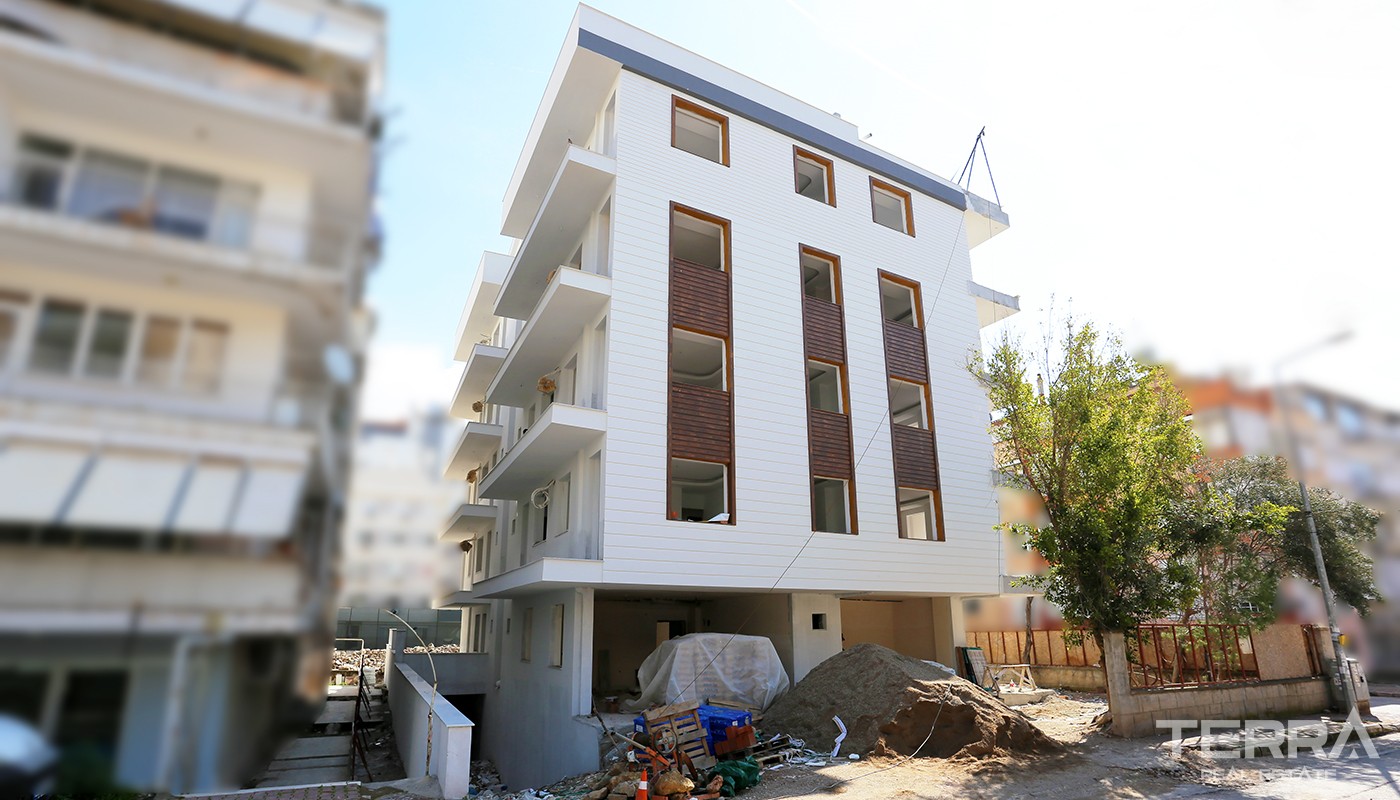 Comfortable Bahçelievler Flats for Sale Located Near Antalya Old Town - 25792