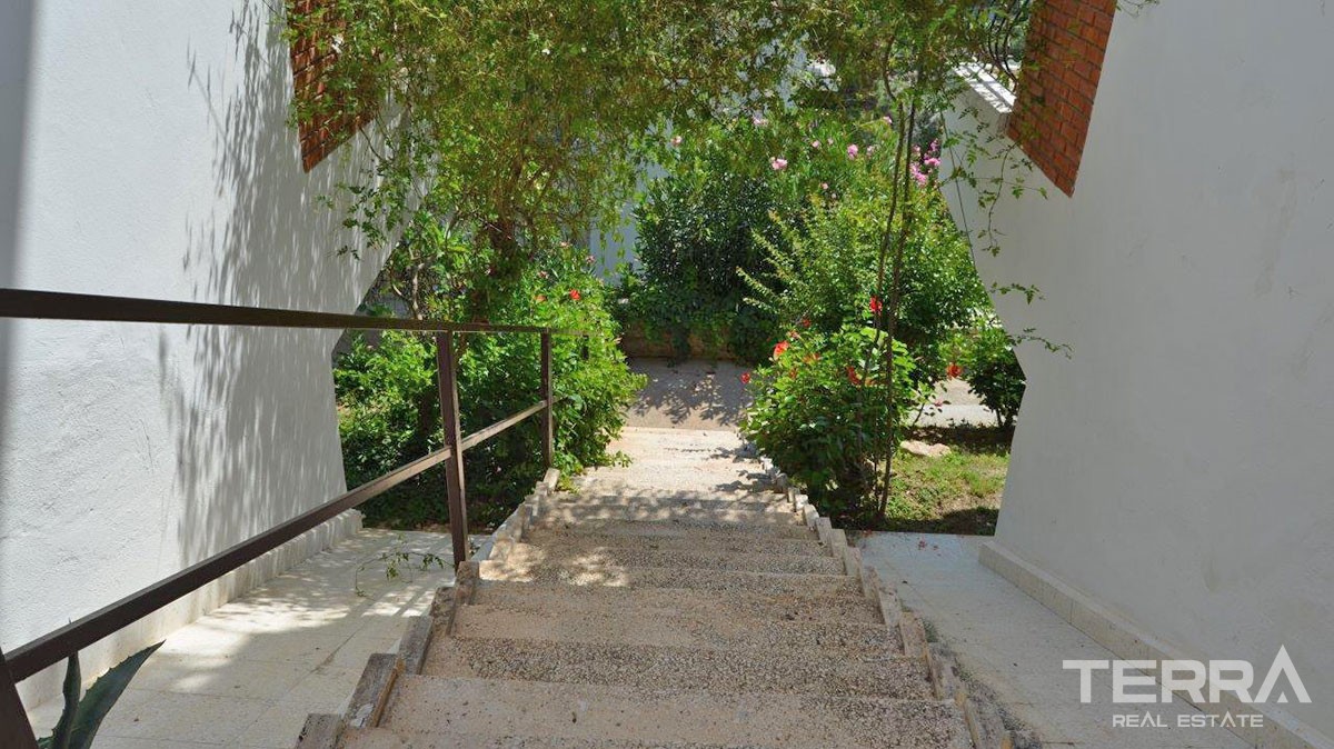 Revente d’Appartement de 4 Pièces Vue Mer à Alanya Kargicak - 25940