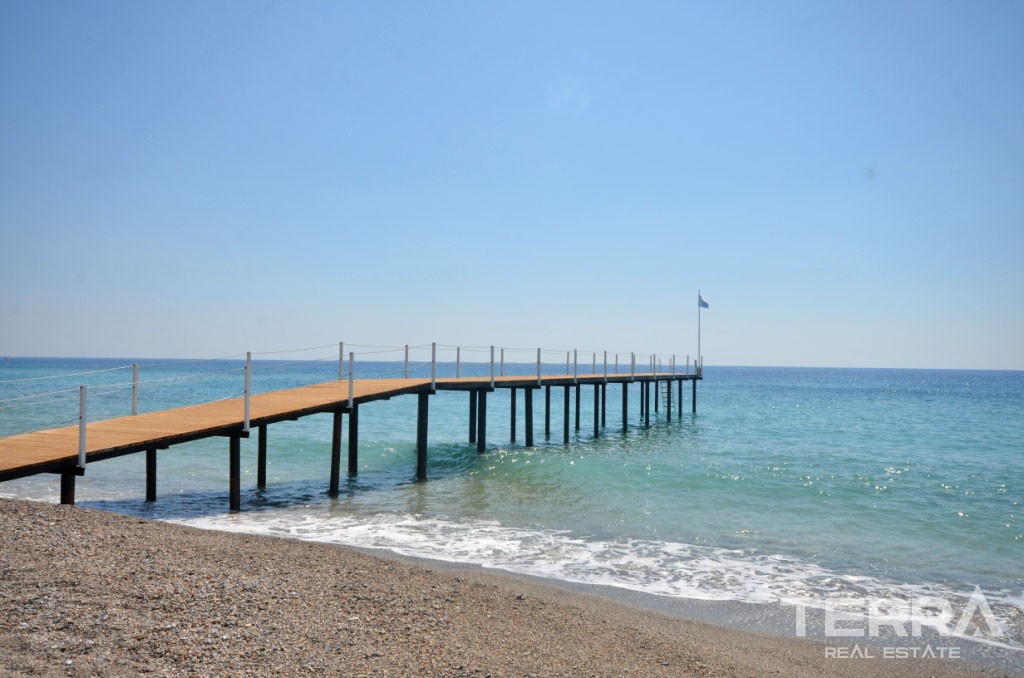 Villa med havsutsikt i Alanya Demirtaş, bara 100 m til stranden - 38812