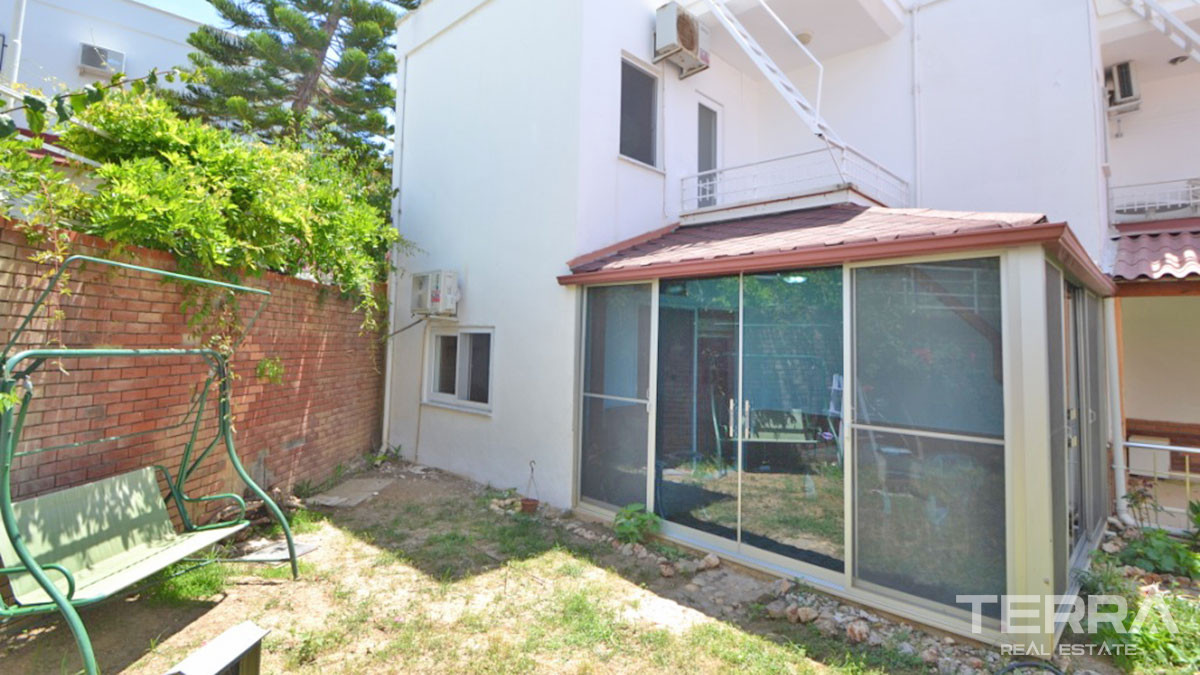 Villa med havsutsikt i Alanya Demirtaş, bara 100 m til stranden - 53576