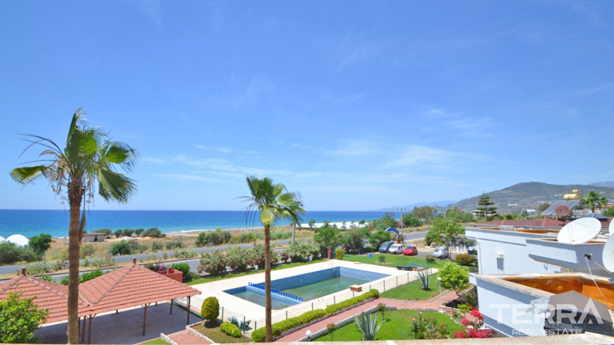 Alanya�da Plaja 100 mt Uzaklıkta Ucuz Villa TERRA Real Estate