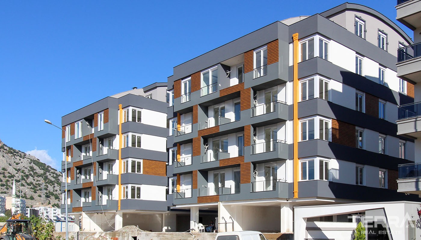 Contemporary Antalya Apartments Located 1,5 km from Konyaaltı Beach - 38487