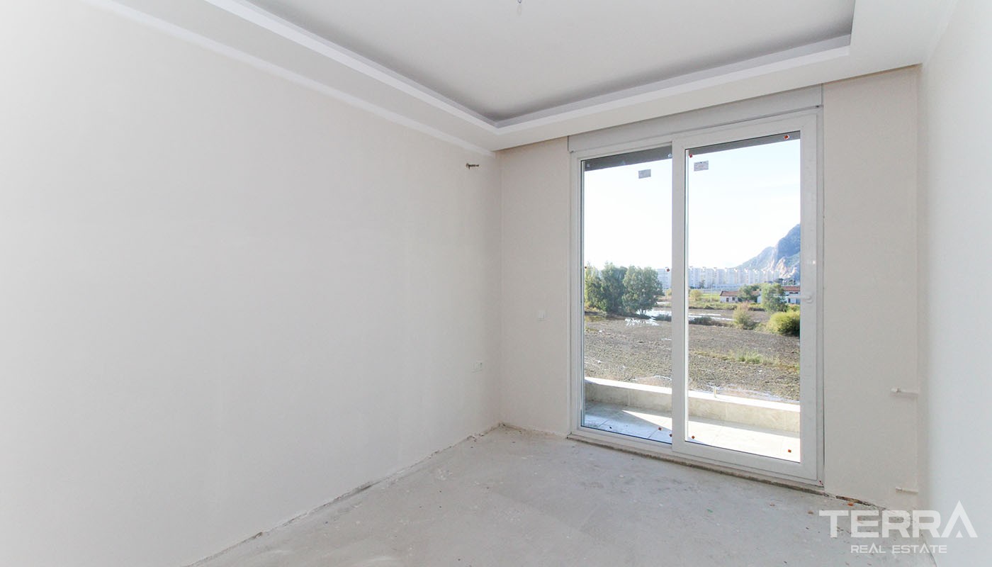 Contemporary Antalya Apartments Located 1,5 km from Konyaaltı Beach - 38493