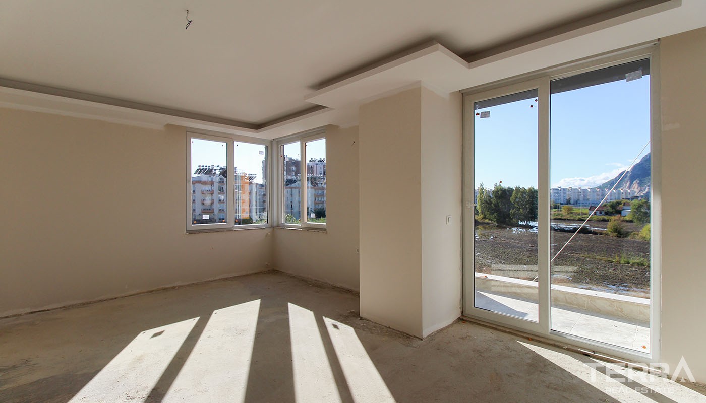 Contemporary Antalya Apartments Located 1,5 km from Konyaaltı Beach - 38496