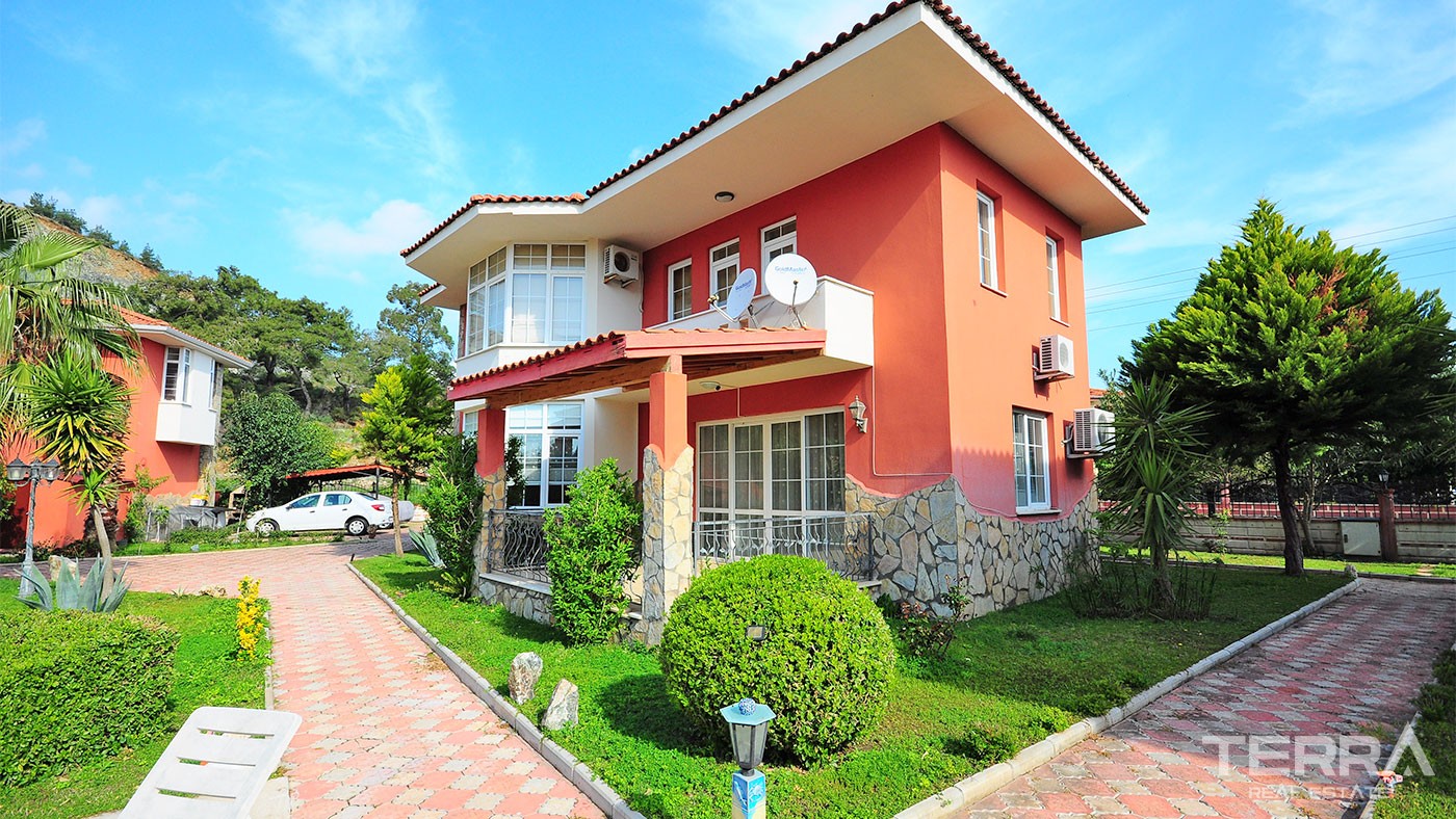 Detached Family Villa for Sale in Kemer Çamyuva Fully Furnished - 26050