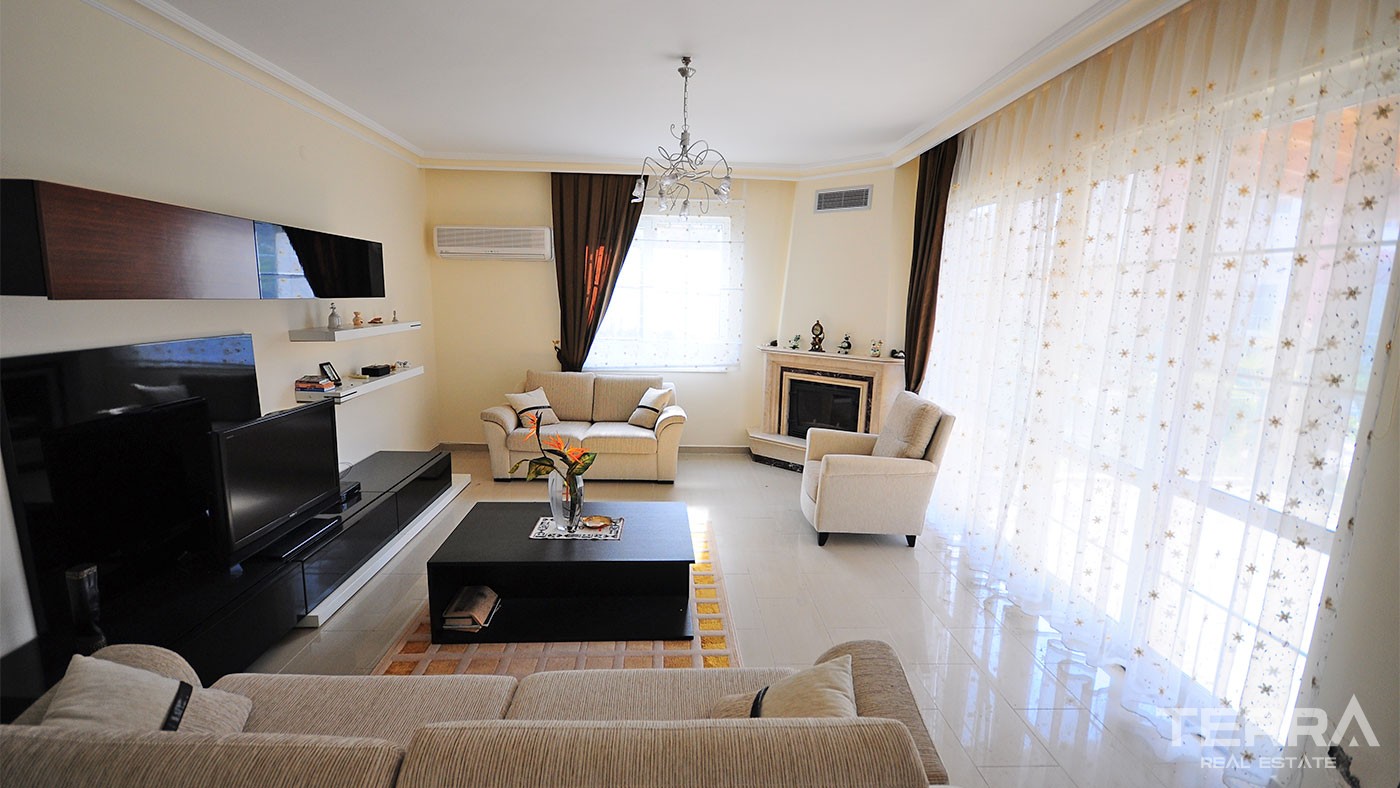 Detached Family Villa for Sale in Kemer Çamyuva Fully Furnished - 26057