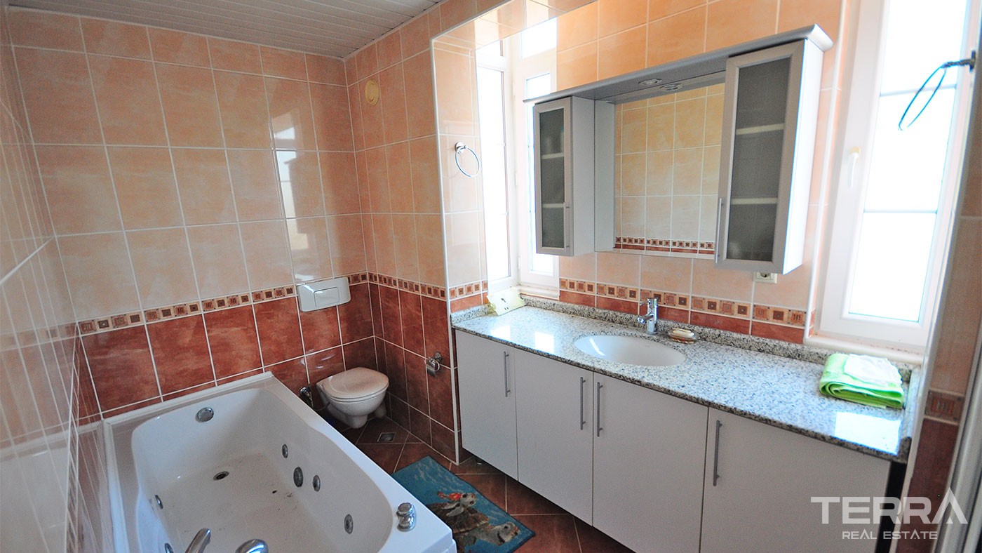 Detached Family Villa for Sale in Kemer Çamyuva Fully Furnished - 26059