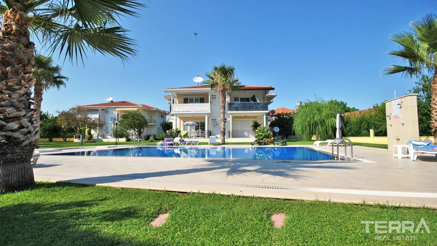 Villas Spacieuses à Vendre à Antalya Kemer Près de la Plage Moonlight - 26087