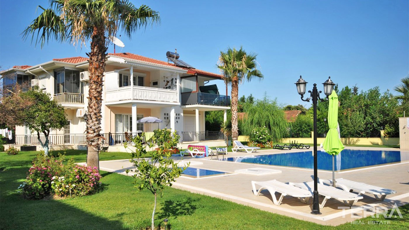 Villas Spacieuses à Vendre à Antalya Kemer Près de la Plage Moonlight - 26091