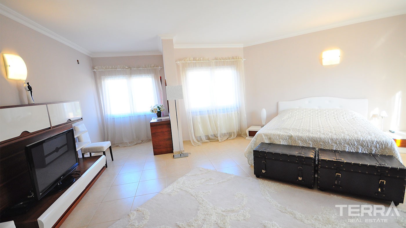 Spacious Detached Villas for Sale in the Green Area of Çamyuva Kemer - 26114