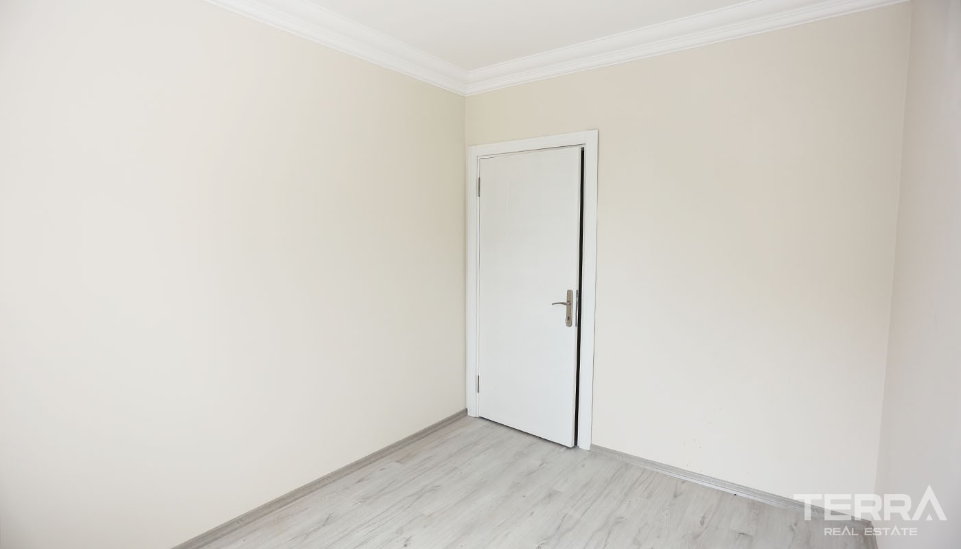 Modern Antalya Flats for Sale Located in Kepez Near the Cliff Park - 26201