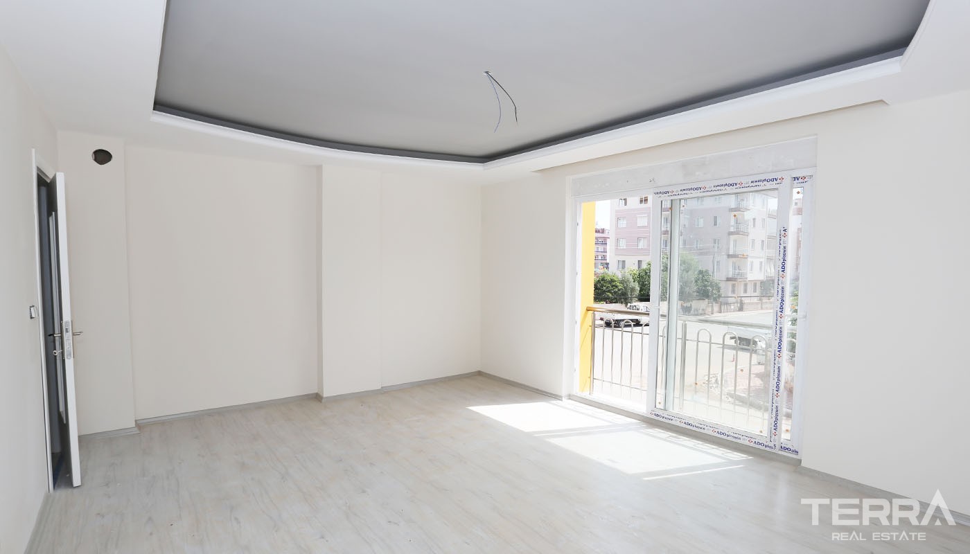 Modern Antalya Flats for Sale Located in Kepez Near the Cliff Park - 26210