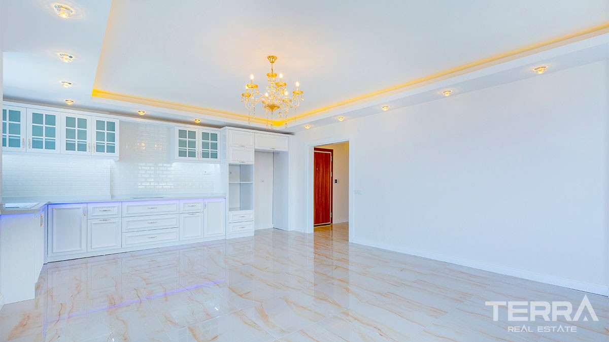 Spectacular Sea View Penthouse Apartment in Alanya Mahmutlar - 26356