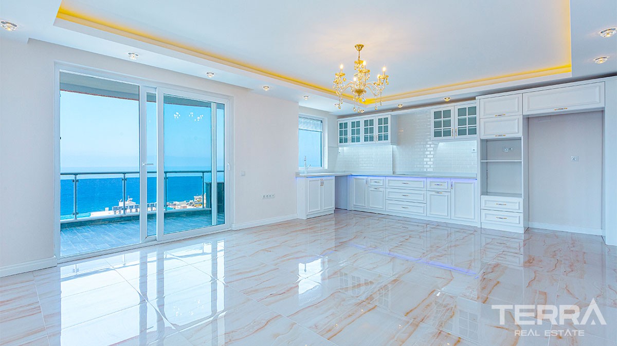 Spectacular Sea View Penthouse Apartment in Alanya Mahmutlar - 26357