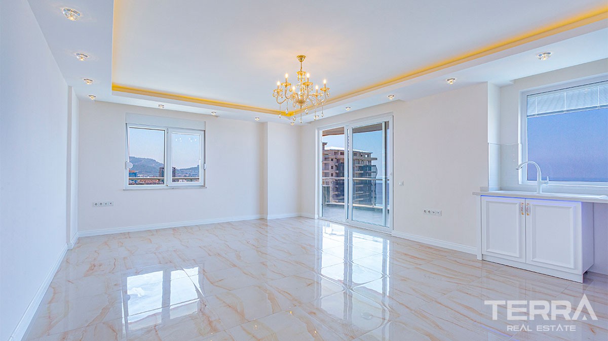 Spectacular Sea View Penthouse Apartment in Alanya Mahmutlar - 26358
