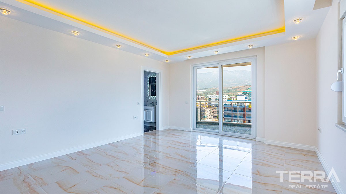 Spectacular Sea View Penthouse Apartment in Alanya Mahmutlar - 26362
