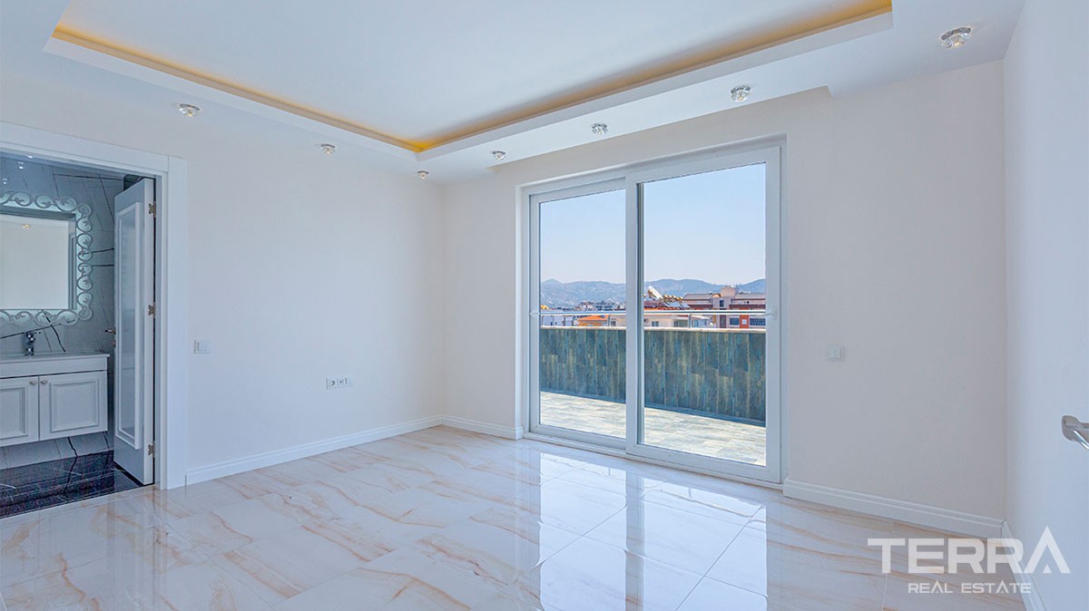 Spectacular Sea View Penthouse Apartment in Alanya Mahmutlar - 26367