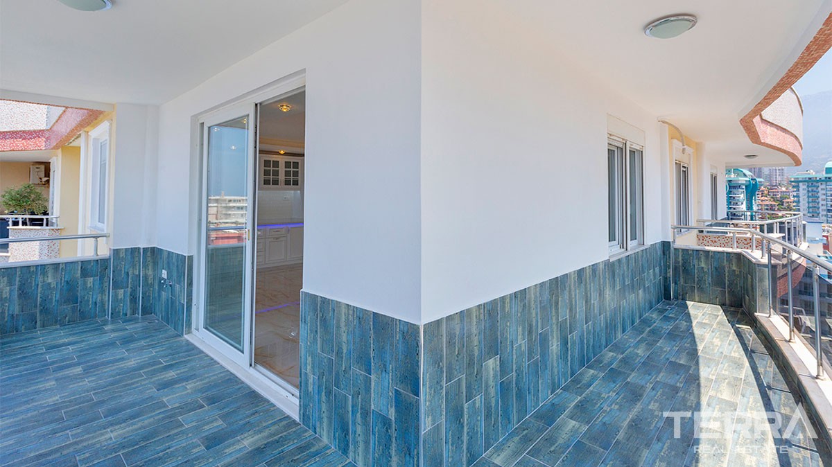 Spectacular Sea View Penthouse Apartment in Alanya Mahmutlar - 26387
