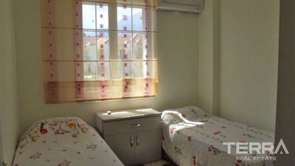 Bargain Kemer Apartment for sale in Çamyuva with a Large Terrace - 26467