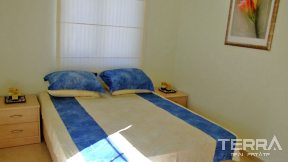 Bargain Kemer Apartment for sale in Çamyuva with a Large Terrace - 26470