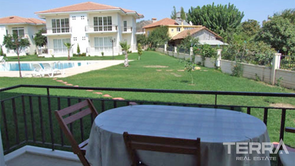 Bargain Kemer Apartment for sale in Çamyuva with a Large Terrace - 26471